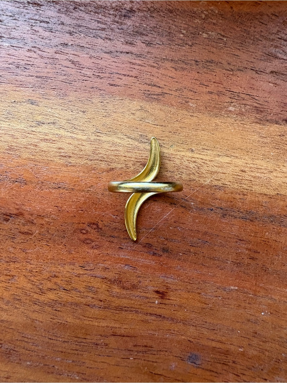Gold Statement Ring - Picture 2 of 3
